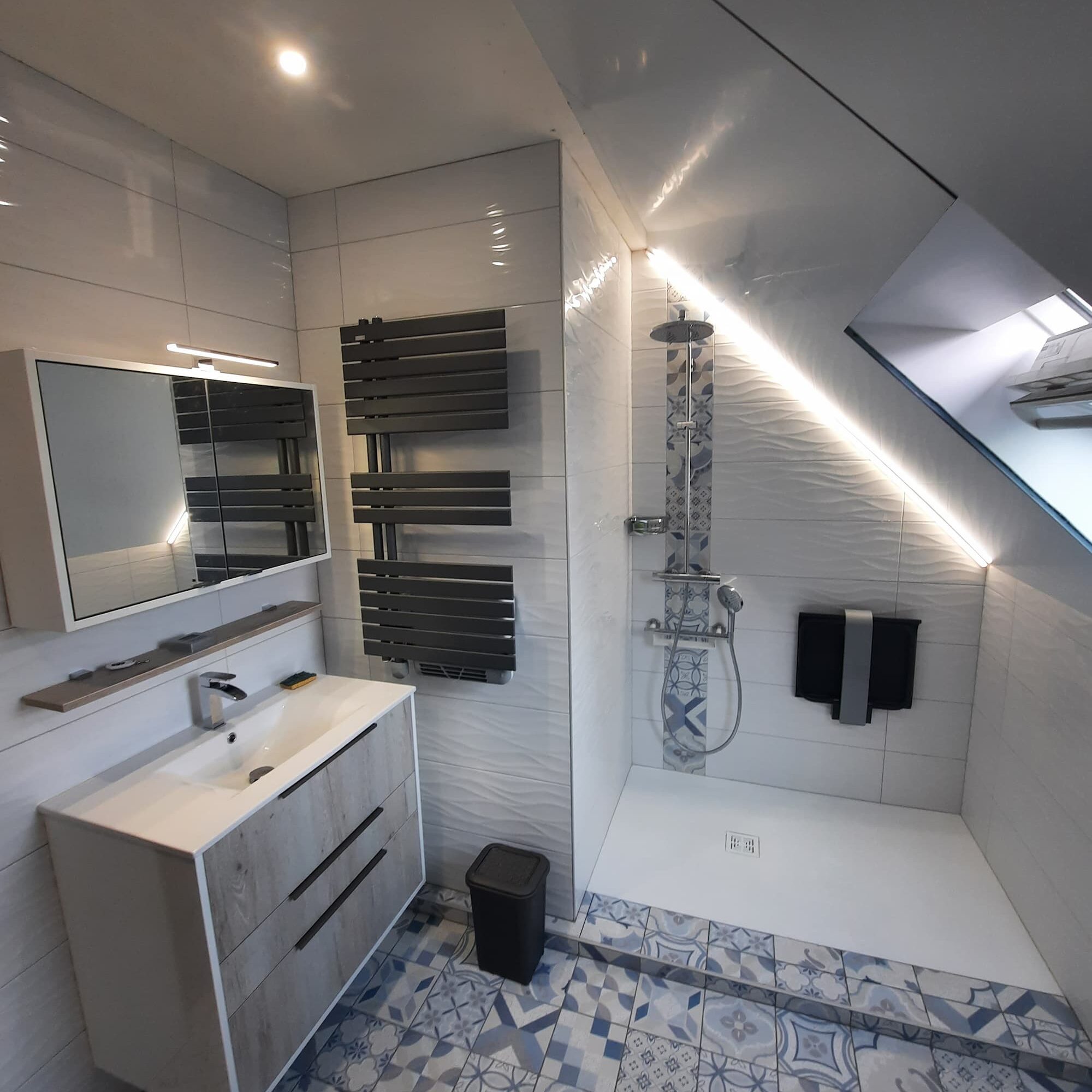 Cr&eacute;ation et r&eacute;novation de salle de bain proche de Sausheim et Saint-Louis Illzach